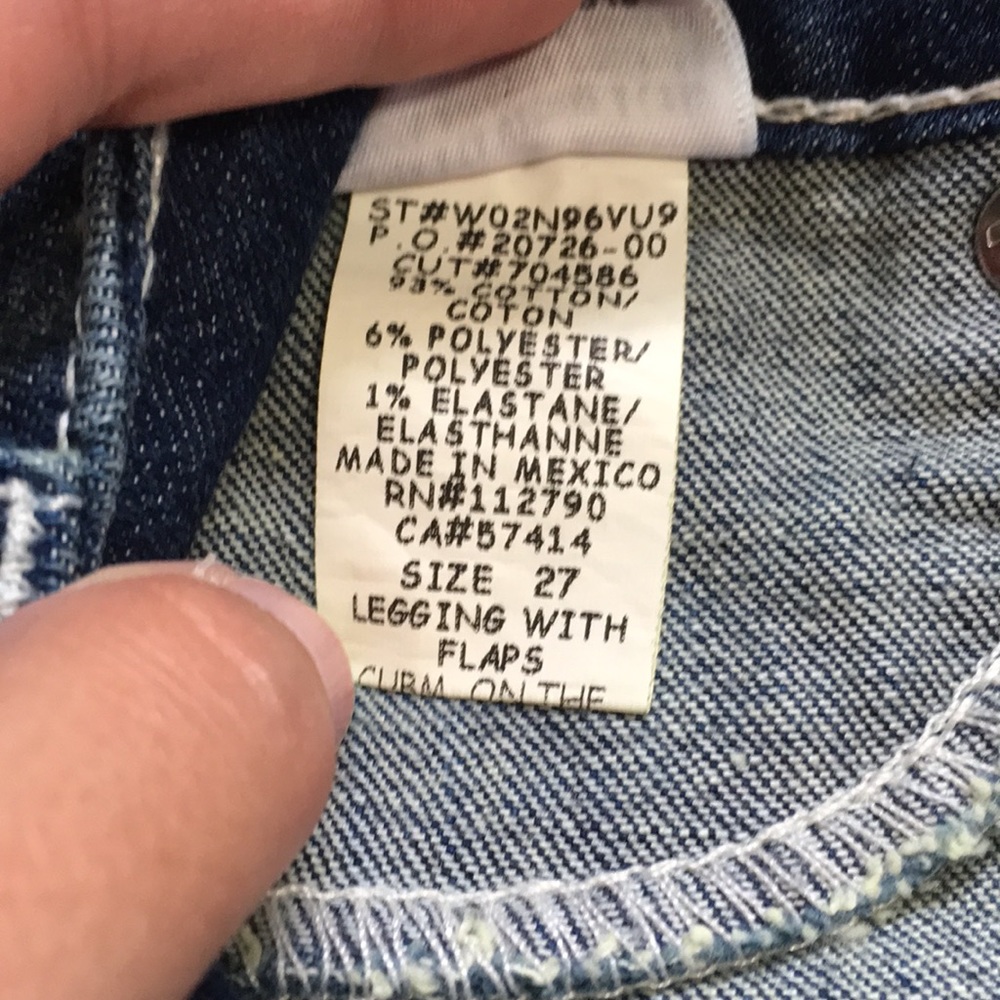 True Religion Flap Pocket Jean Legging - Picture 12 of 12